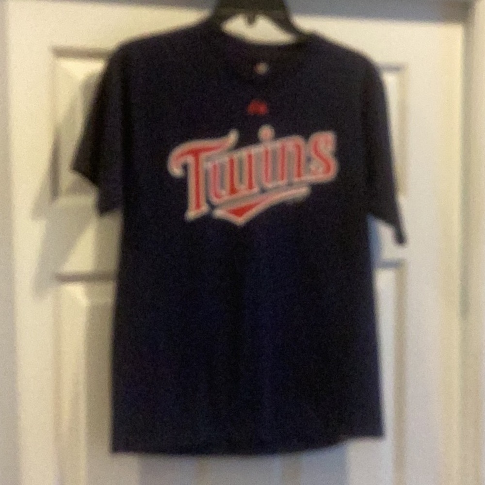 Twins Logo T-Shirt